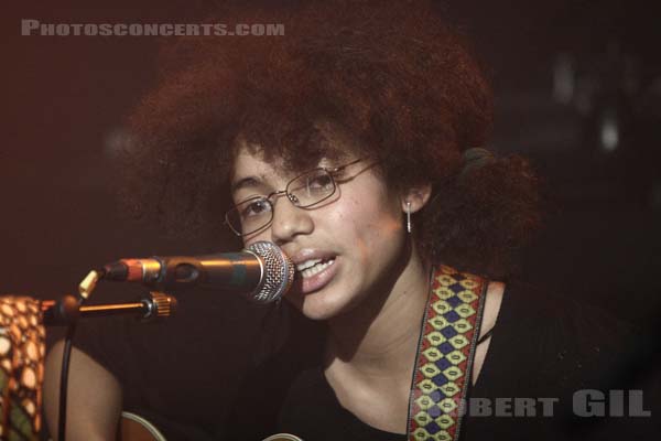 NNEKA - 2007-10-25 - PARIS - La Maroquinerie - 